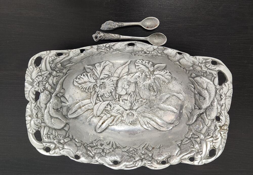Vintage Arthur Court Bunny Rabbits Serving Dish